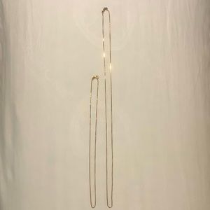 Dainty stacking herringbone chains